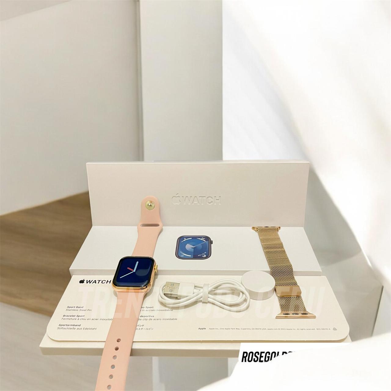Apple logo watch series 9 Gold with Magnetic Chain
