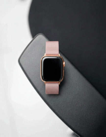 Apple Watch Series 10 Arm Edition