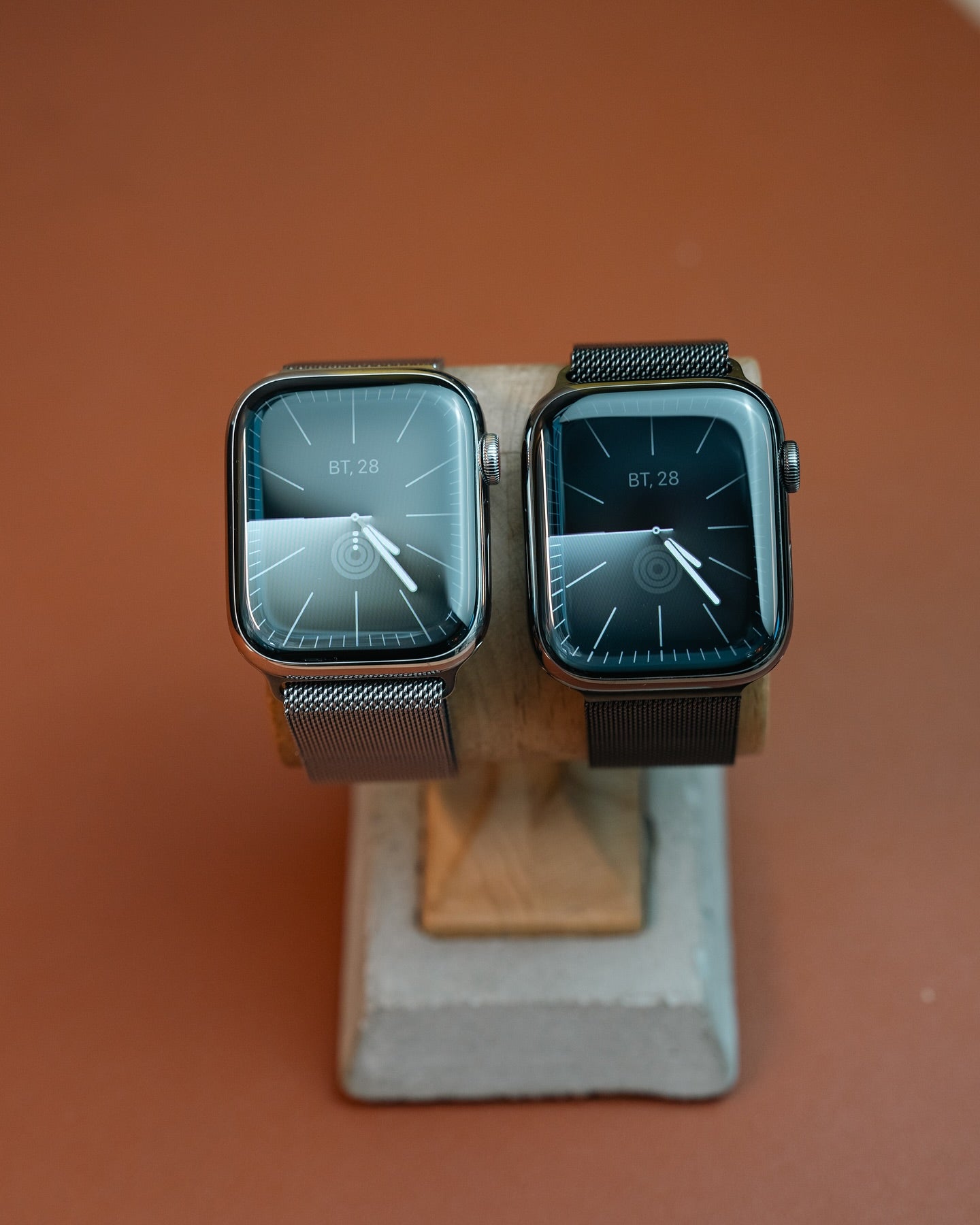 Apple logo series 10 Gold with Magnetic Chain